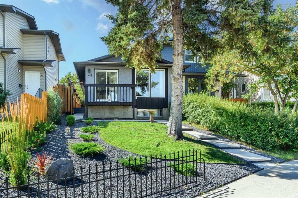 48 Bermuda Court NW — photo 1