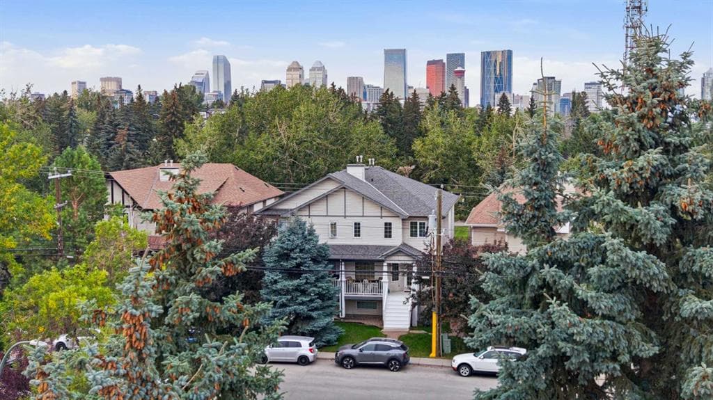 3-bed Townhouse for sale at 2, 24 34 Avenue SW, Calgary