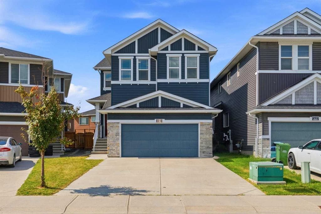 21 Redstone Heath NE — photo 1