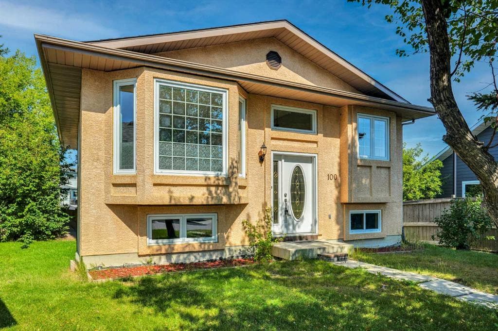 100 Shawbrooke Circle SW — photo 1