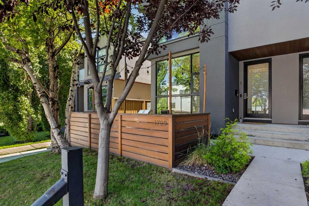 3-bed Townhouse for sale at 1, 1709 36 Avenue SW, Calgary