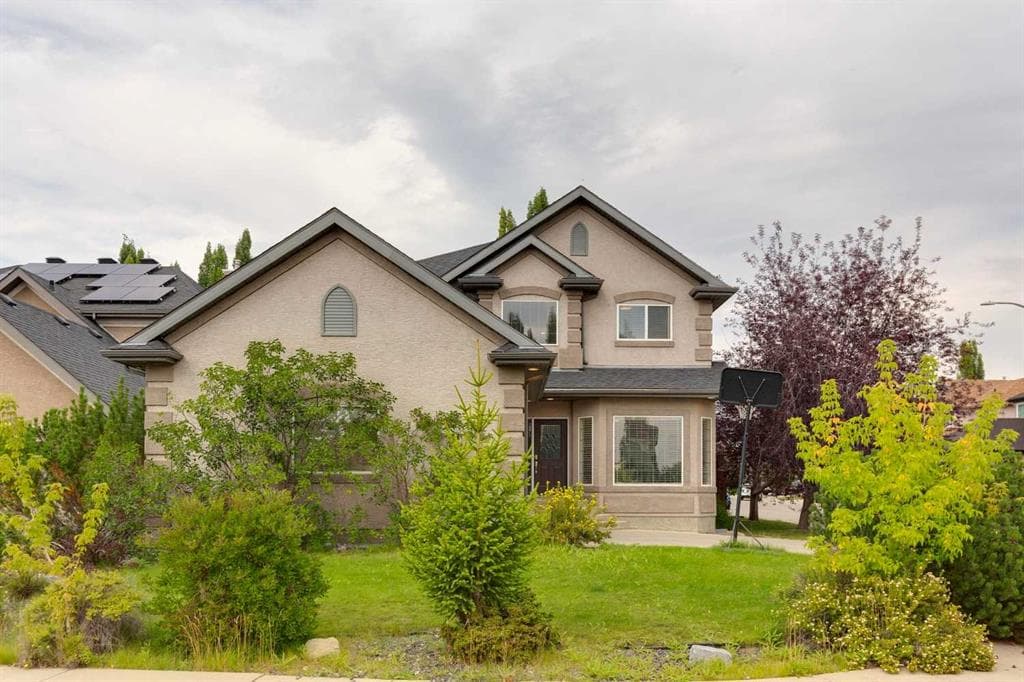 3 Tuscany Glen Green NW — photo 1