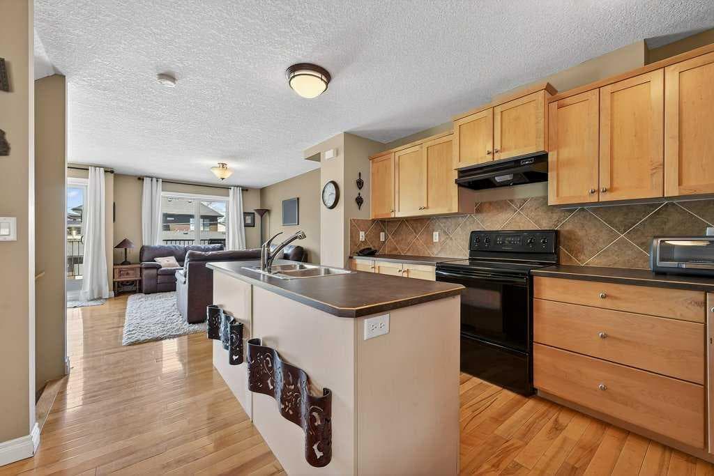 2-bed Townhouse for sale at 2, 2412 Kensington Road NW, Calgary