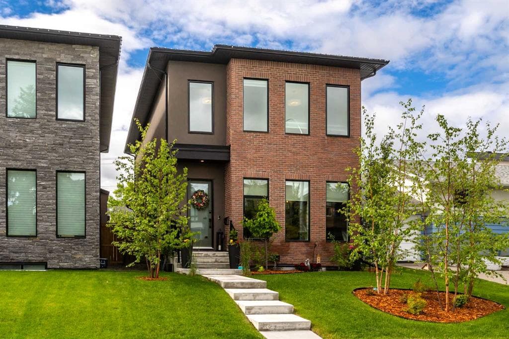 4-bed Detached for sale at 3515 7 Avenue SW, Calgary