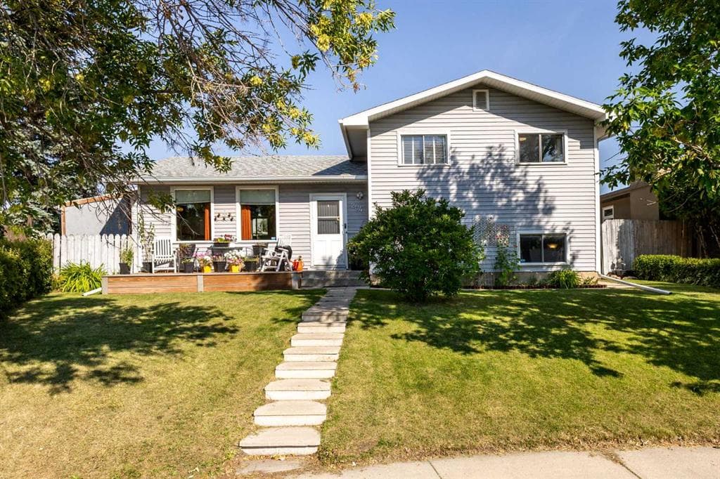 204 Rundleridge Drive NE — photo 1