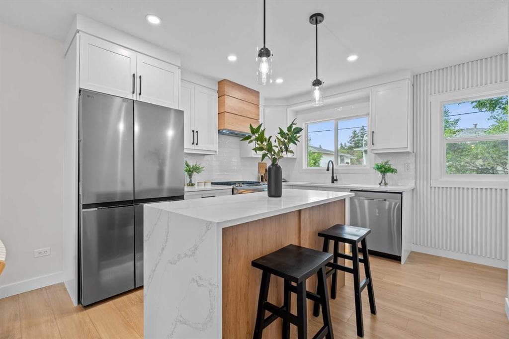 3-bed Semi-detached for sale at 3020 15 Avenue SW, Calgary