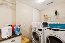 Thumbnail 36