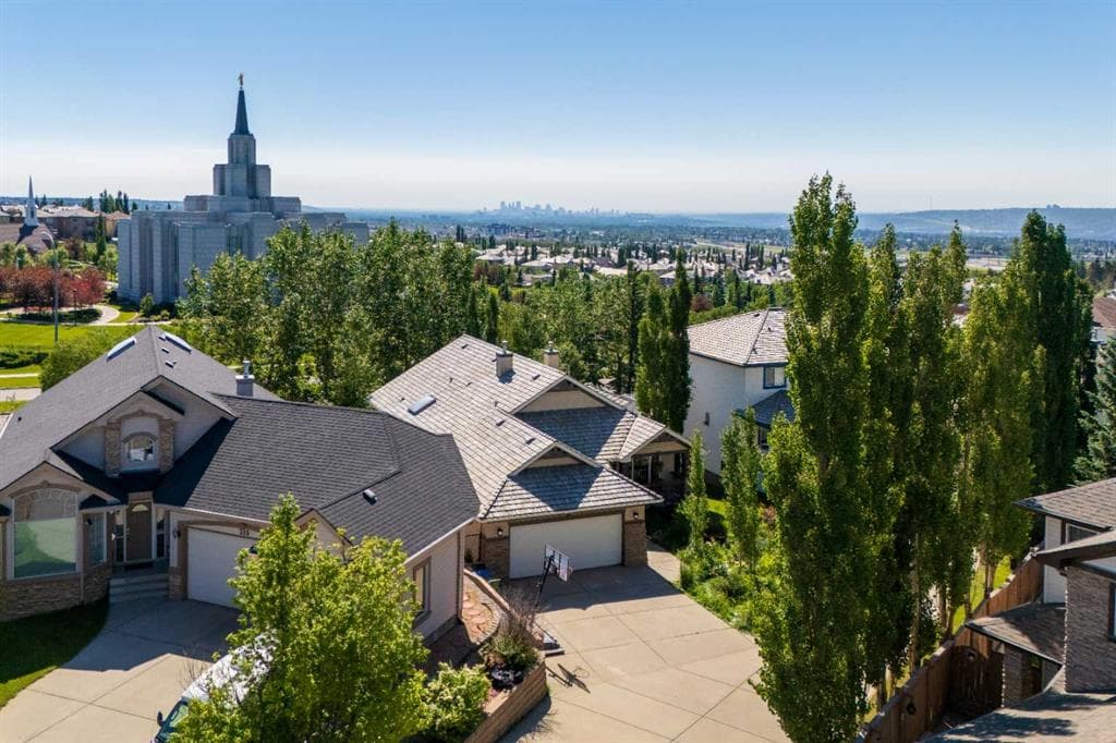 5-bed Detached for sale at 315 Rocky Ridge Bay NW, Calgary