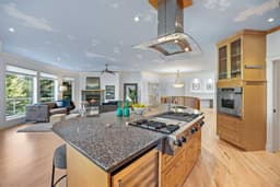 Thumbnail 17