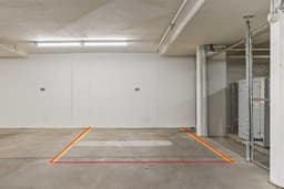 Thumbnail 28