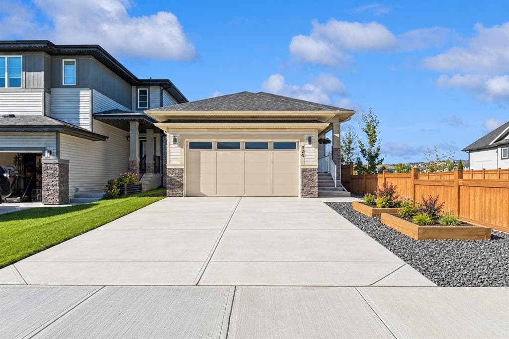 474 Clydesdale Way — photo 1