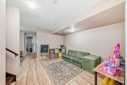 Thumbnail 25