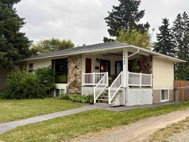 5209 50 Street — photo 1