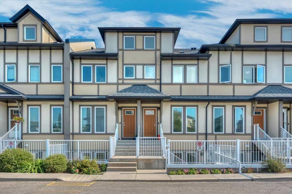 416, 50 Westland Road — photo 1