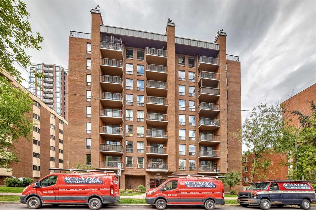 2-bed Apartment for sale at 302, 1323 15 Avenue SW, Calgary