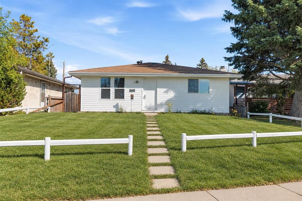 3116 39 Street SE — photo 1