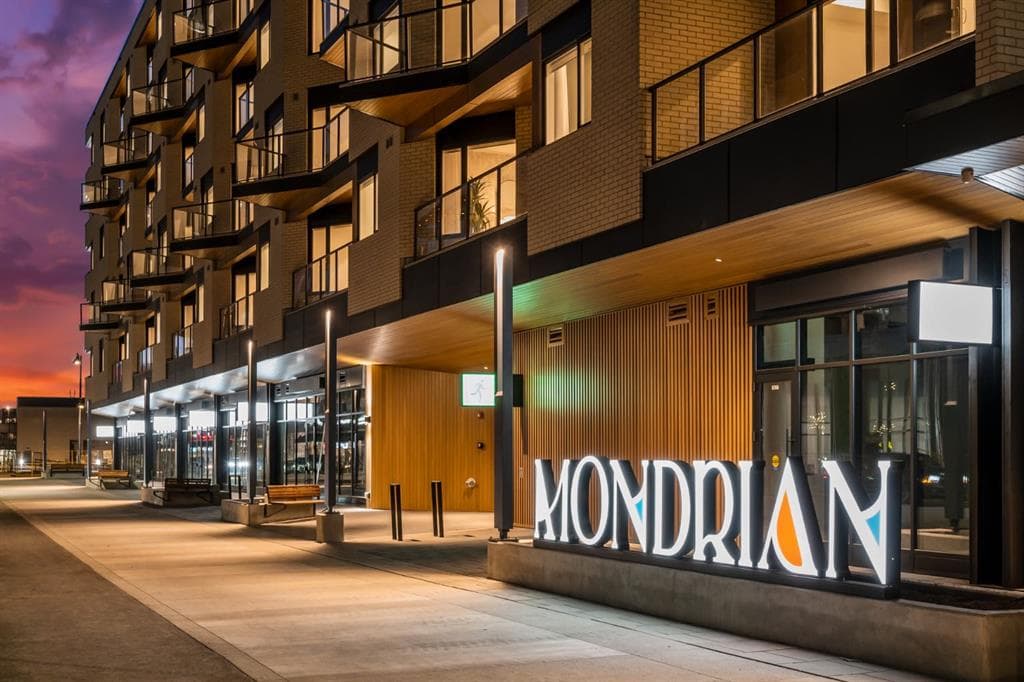 1-bed Apartment for sale at 402, 8370 Broadcast Avenue SW, Calgary