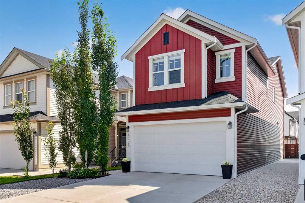 1209 Copperfield Boulevard SE — photo 1