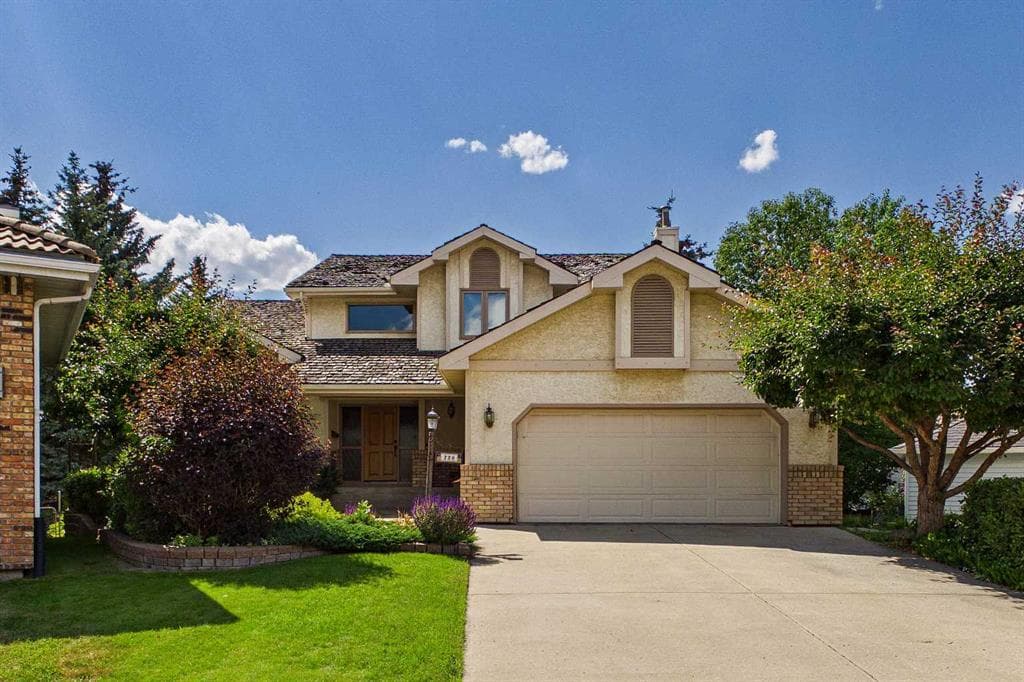 5-bed Detached for sale at 220 Varsity Estates Terrace NW, Calgary
