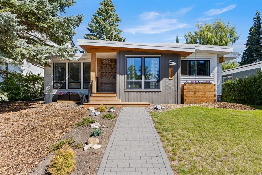4-bed Detached for sale at 6236 Longmoor Way SW, Calgary