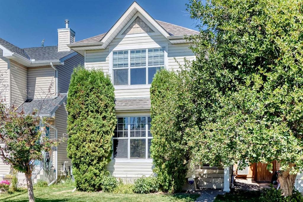 3-bed Detached for sale at 22 Cramond Crescent SE, Calgary