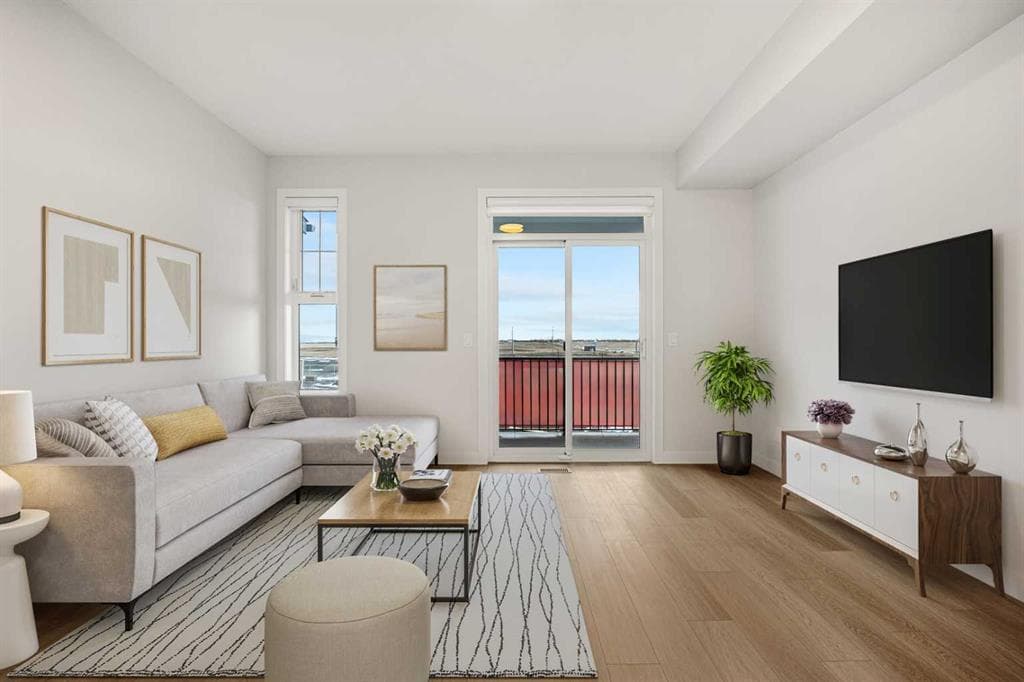 54, 285 Chelsea Court — photo 1