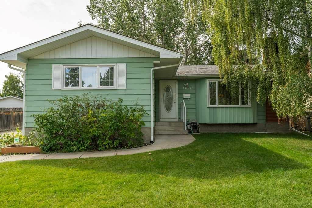 3239 Oakwood Drive SW — photo 1