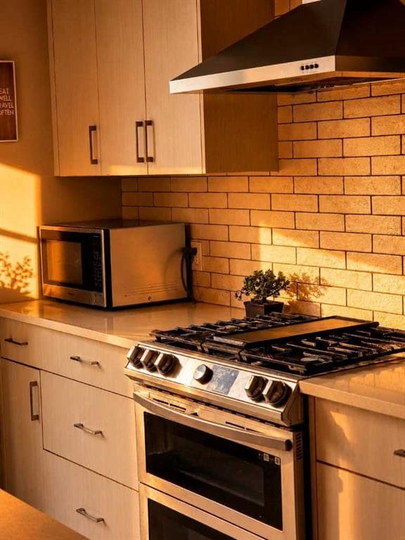 59 Howse Rise NE — photo 1