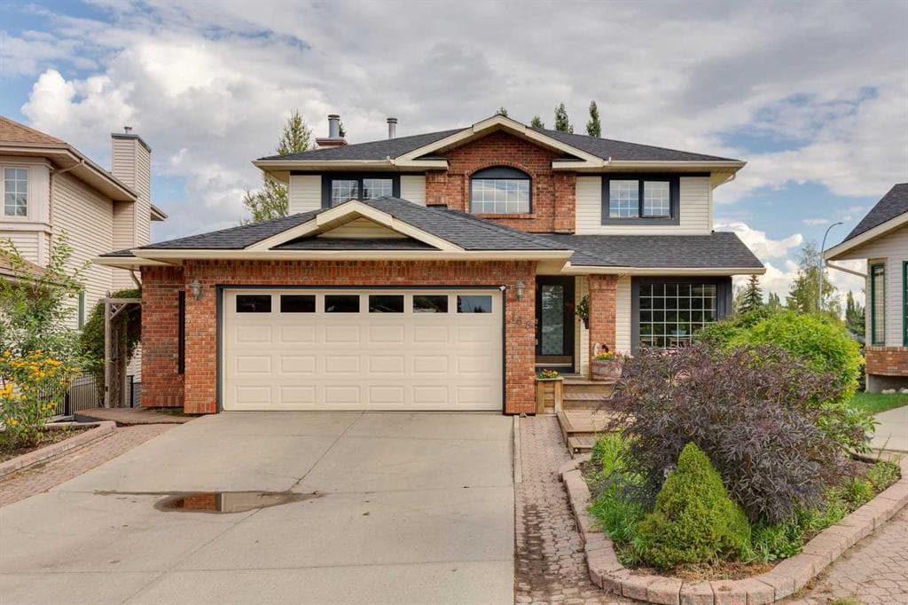 168 Citadel Hills Green NW — photo 1