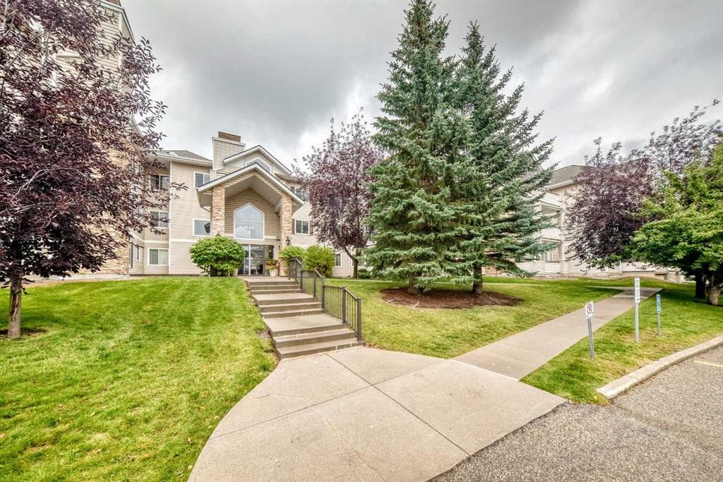 2-bed Apartment for sale at 1315, 7451 Springbank Boulevard SW, Calgary