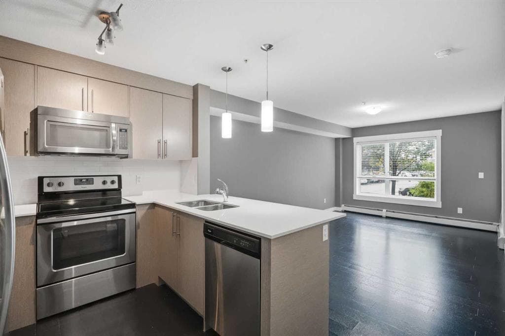 6111, 302 Skyview Ranch Drive NE — photo 1