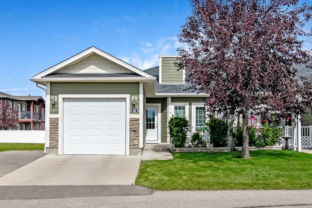 14 Sunrise Place NE — photo 1