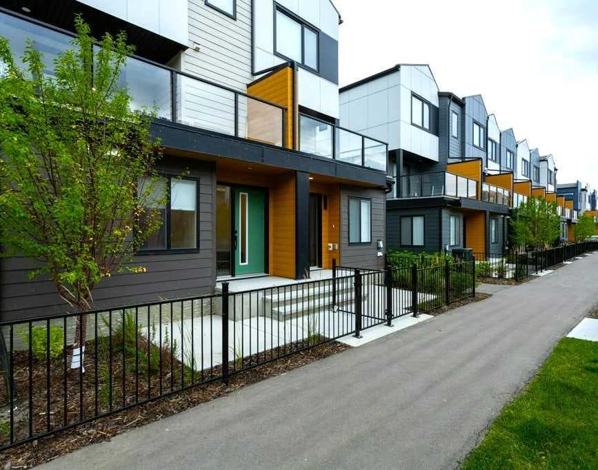 4-bed Townhouse for sale at 120, 8500 19 Avenue SE, Calgary