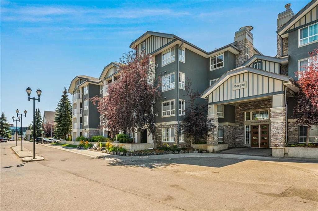 1-bed Apartment for sale at 421, 35 Richard Court SW, Calgary