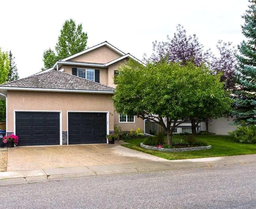 4-bed Detached for sale at 35 Bow Ridge Crescent, Cochrane