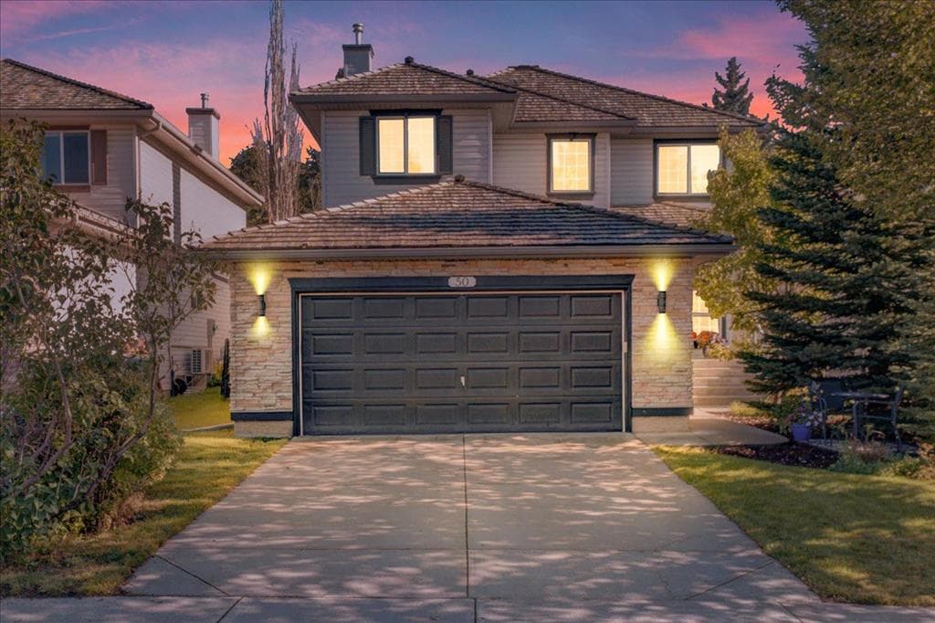 50 Springbank Crescent SW — photo 1