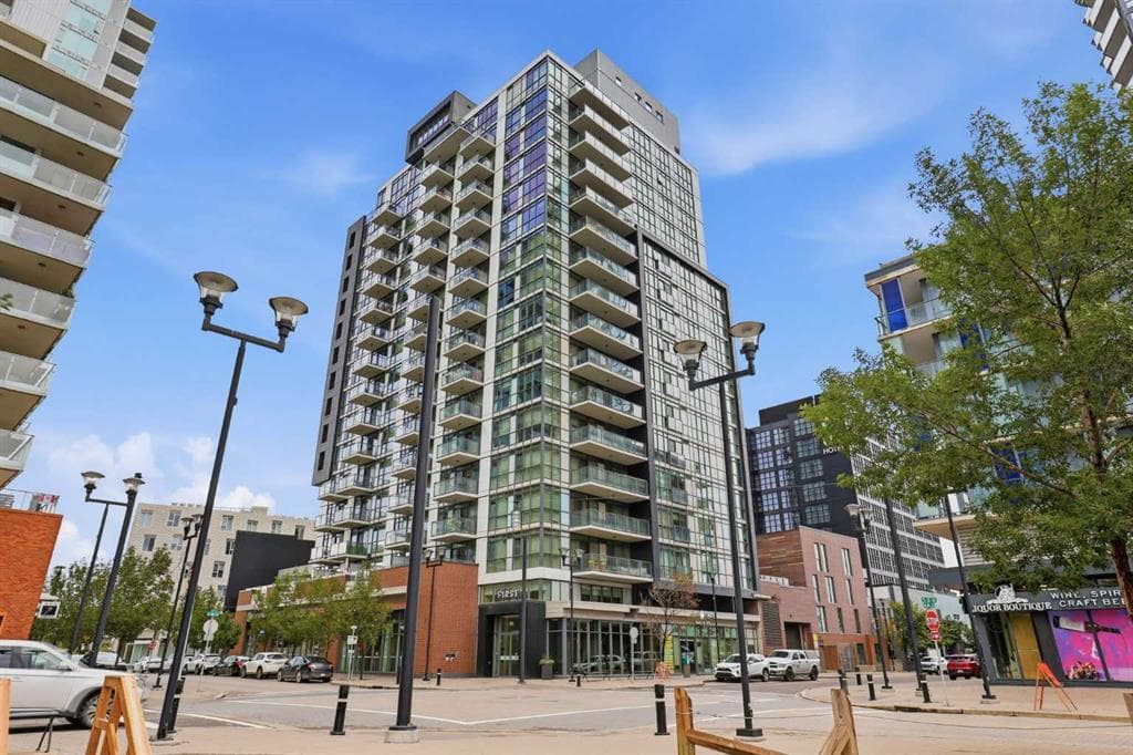 1301, 550 Riverfront Avenue SE — photo 1