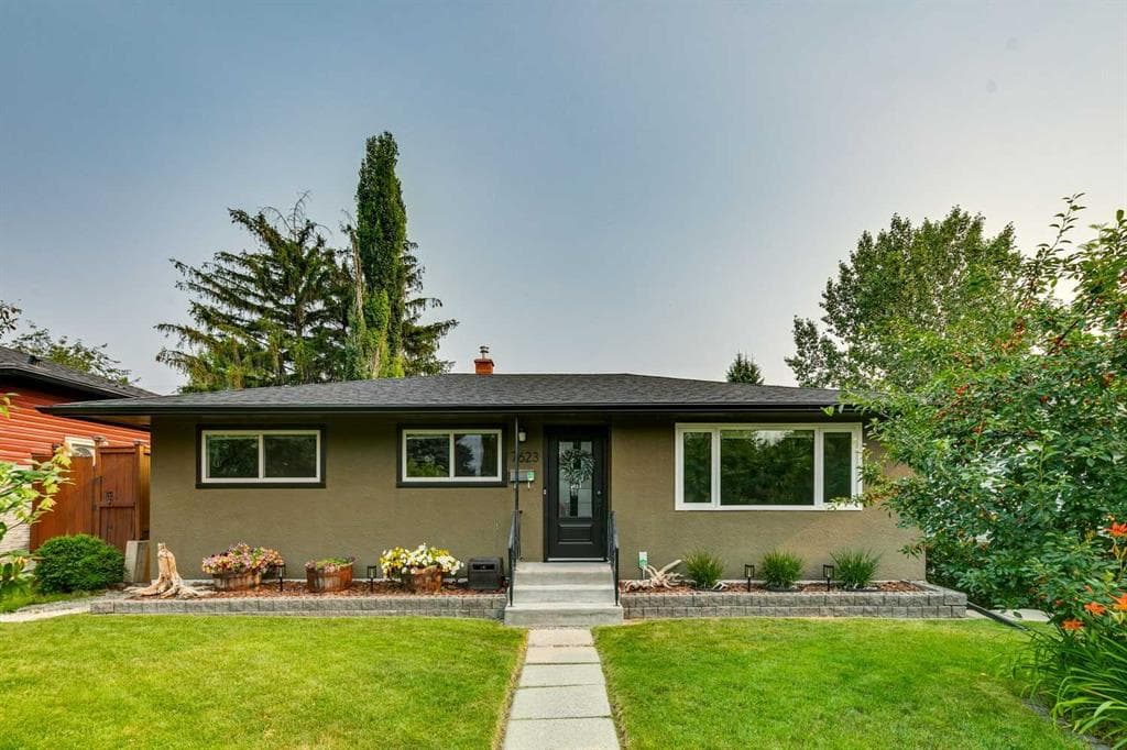 7623 Fleetwood Drive SE — photo 1