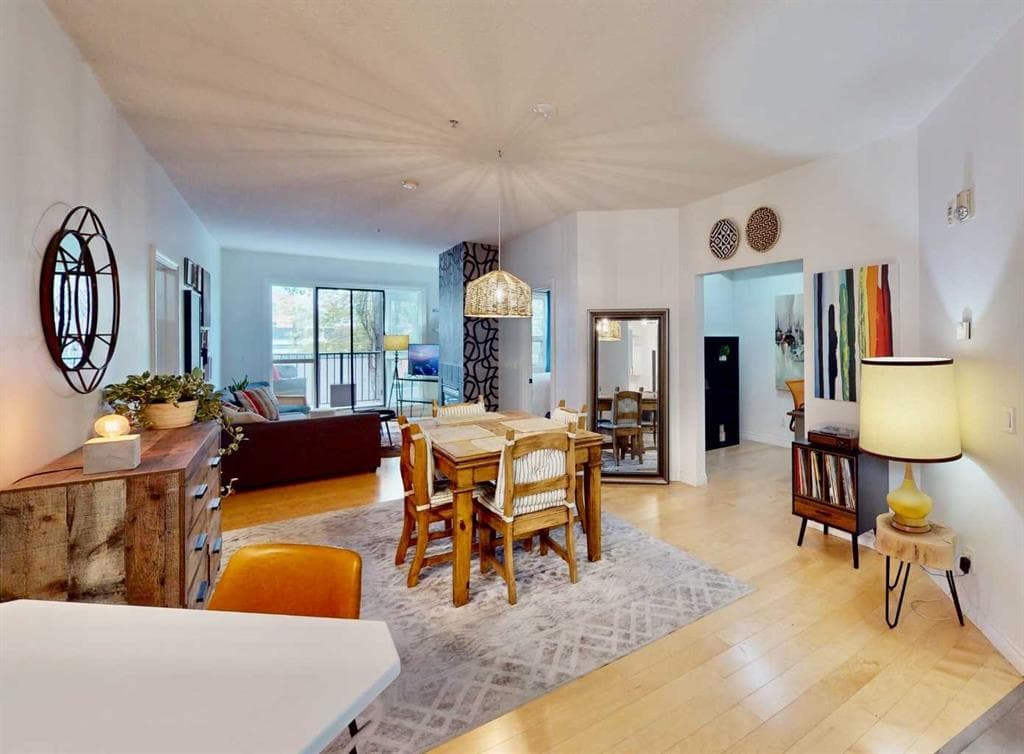 2-bed Apartment for sale at 203, 138 18 Avenue SE, Calgary