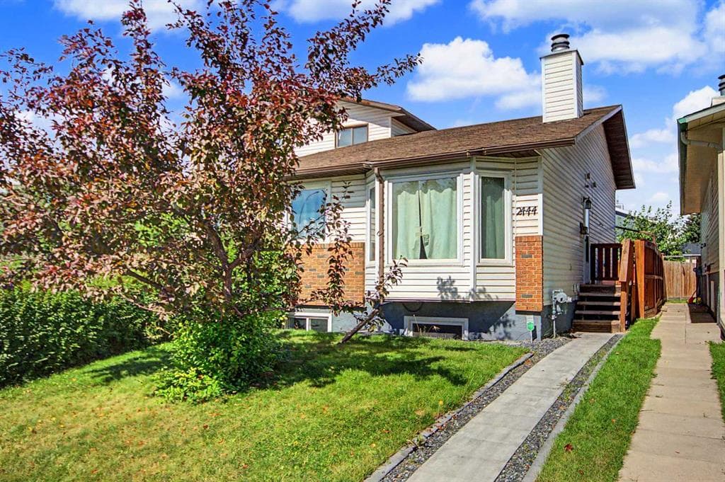 2-bed Semi-detached for sale at 2444 Woodview Drive SW, Calgary