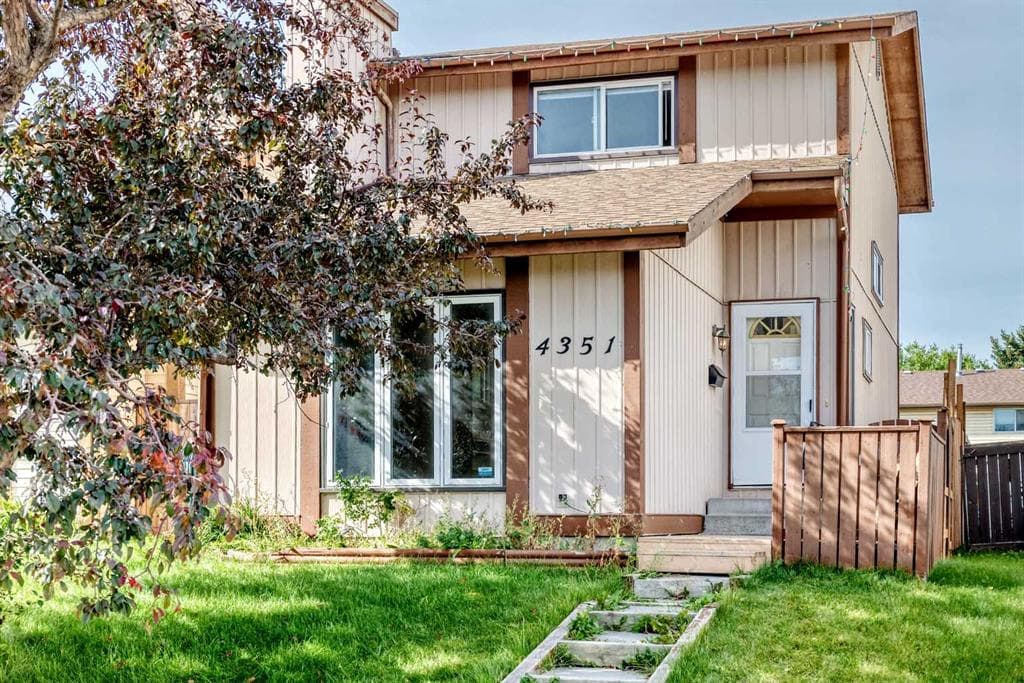 3-bed Detached for sale at 4351 58 Street NE, Calgary