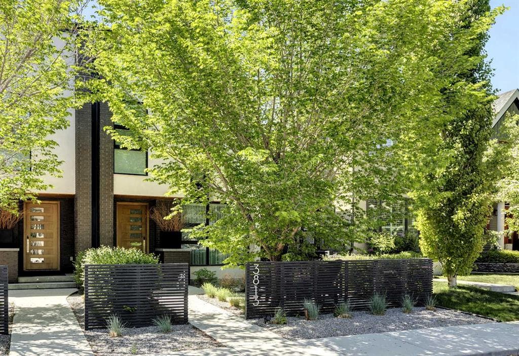 3813 1A Street SW — photo 1
