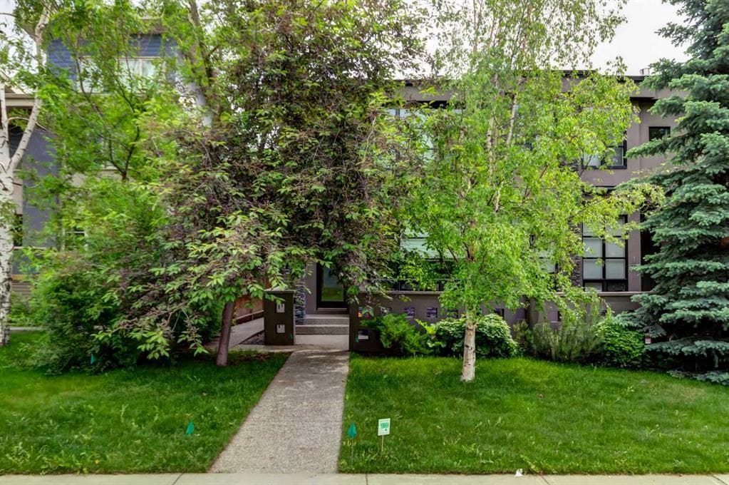 2, 1934 36 Street SW — photo 1