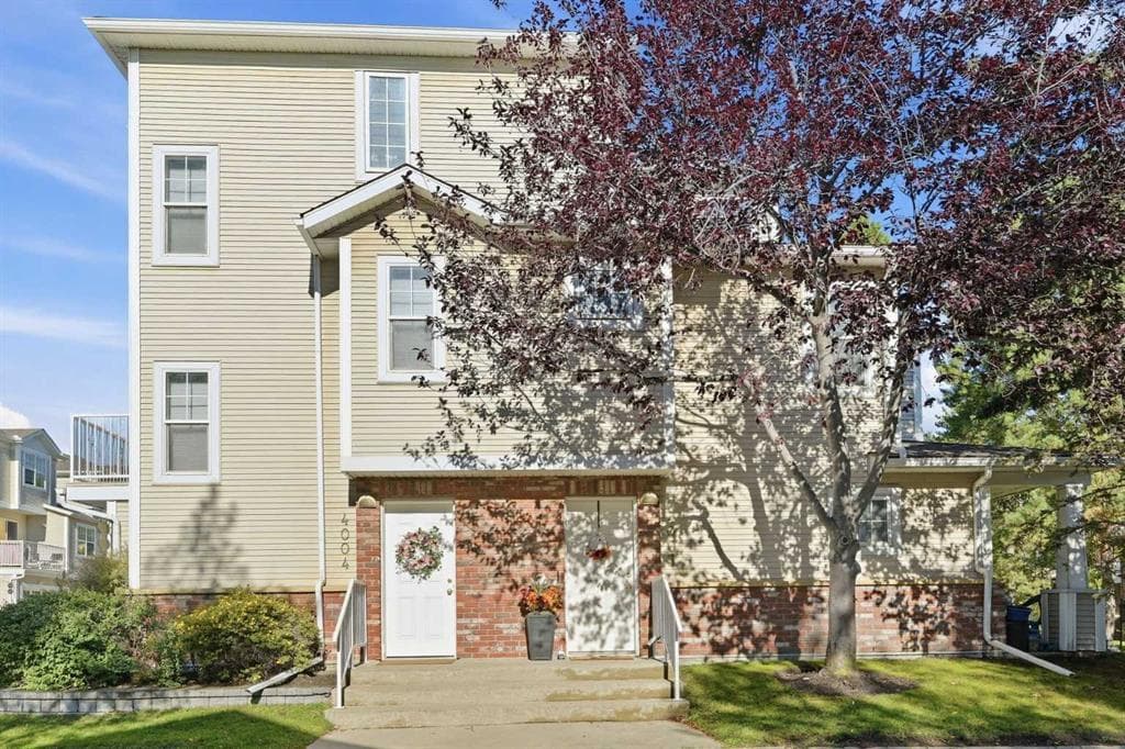2-bed Townhouse for sale at 4003, 7171 Coach Hill Road SW, Calgary