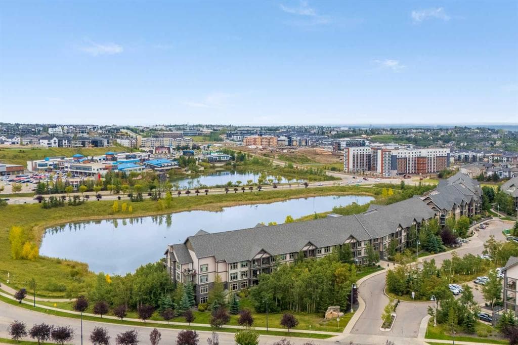 2-bed Apartment for sale at 107, 45 Aspenmont Heights SW, Calgary