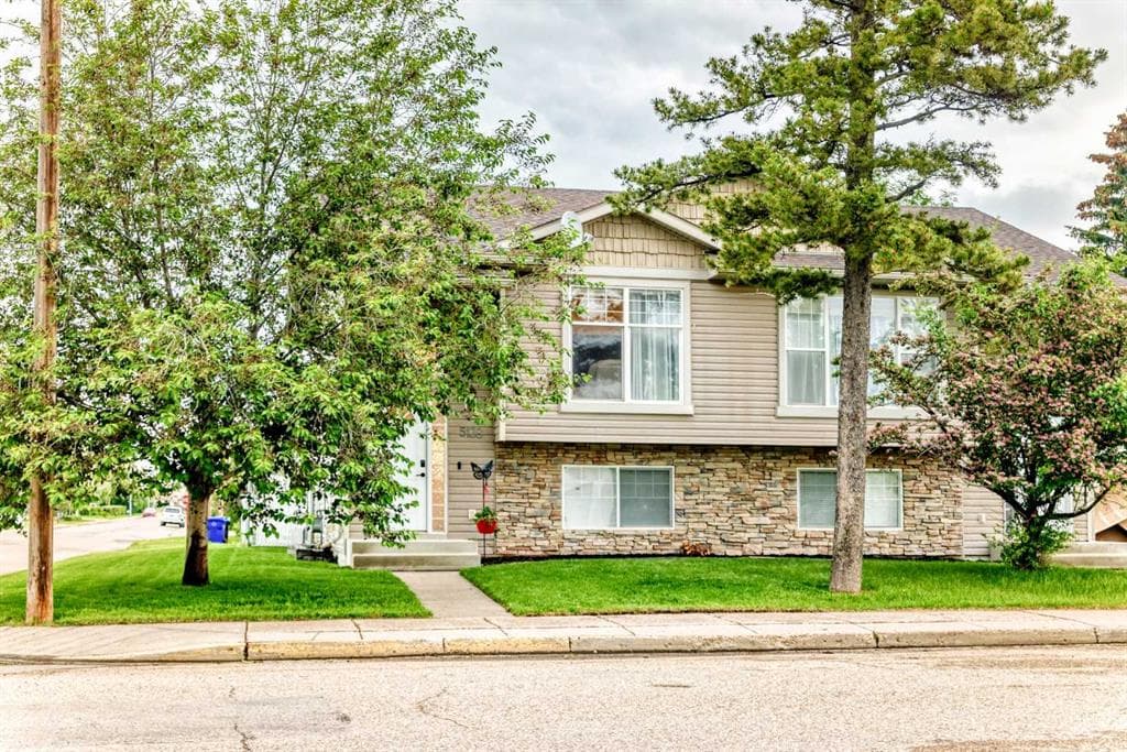 5138 51 Street — photo 1