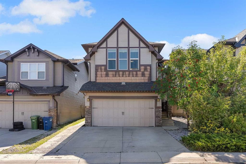 5-bed Detached for sale at 182 Morningside Circle SW, Airdrie