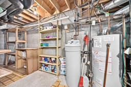 Thumbnail 39