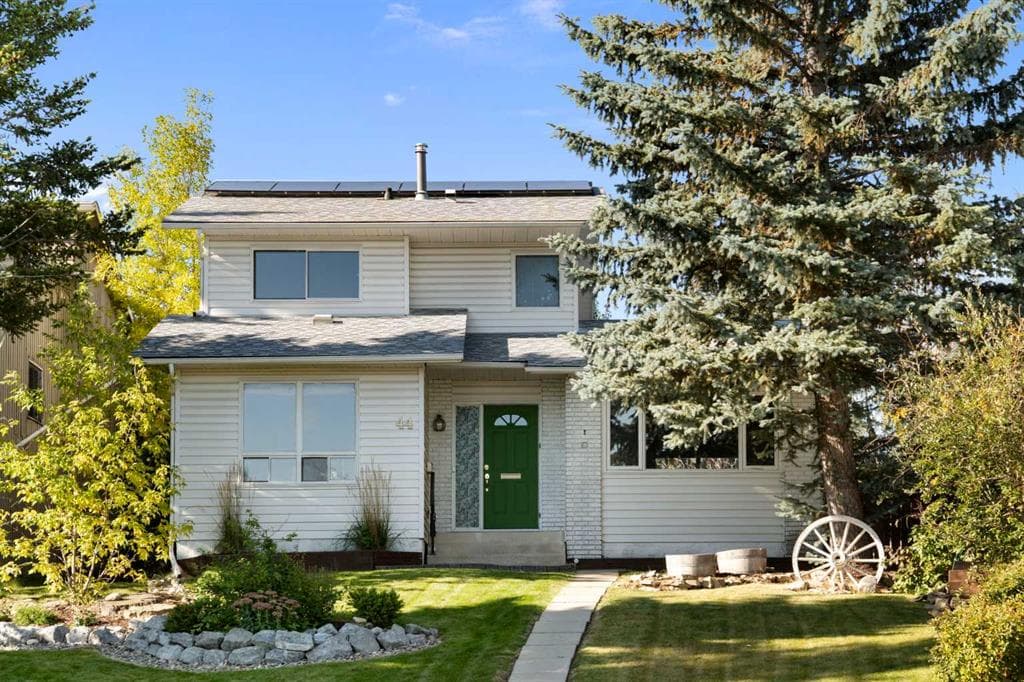 4-bed Detached for sale at 44 Beddington Crescent NE, Calgary