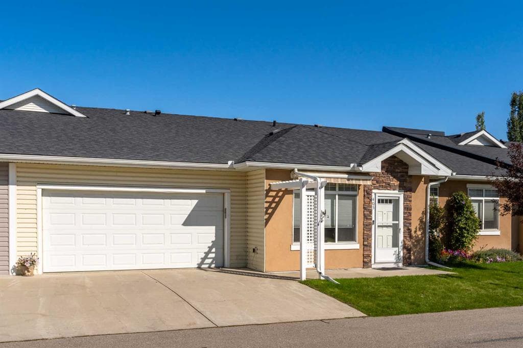 405 Sunvale Crescent NE — photo 1